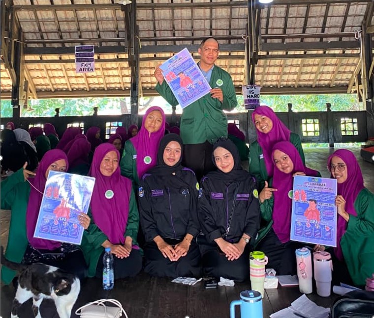 HIMAKESMAS FKM UMI melaksanakan program Real Action of Public Health di Baruga Somba Opu sebagai bentuk pengabdian kepada masyarakat melalui edukasi Cegah ISPA